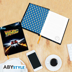 Caderno A5 Back to the Future DeLorean ABYstyle